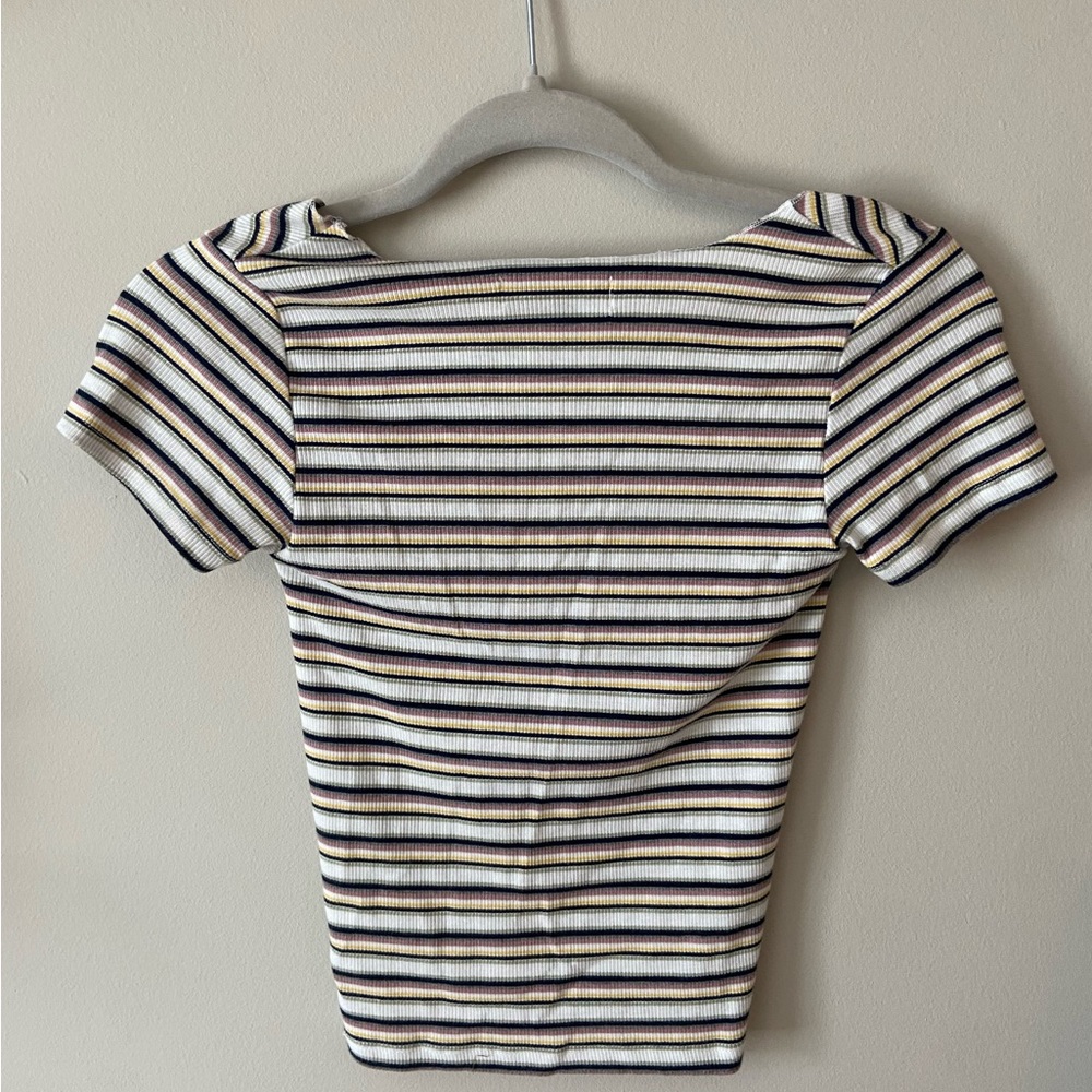 Fitted Ruched V-Neck Hollister Tee, Size Small, White/Green/Yellow/Pink/Navy - Picture 3 of 3